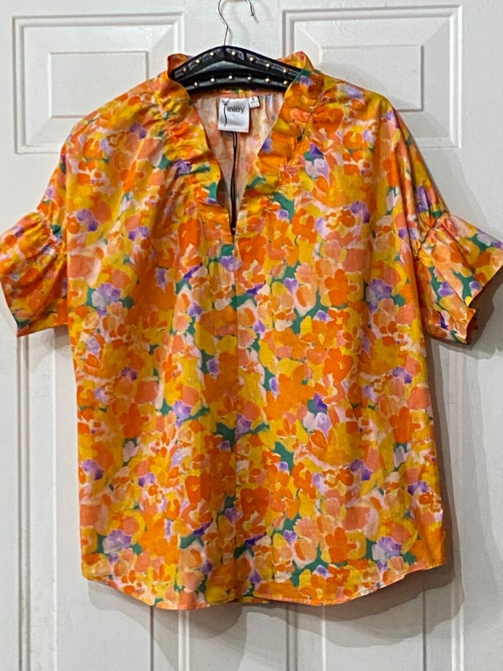 NWT Finley Crosby Top Blouse Sz S/M Short Sleeve Multicolor Floral Cotton